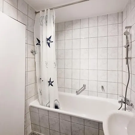 Charmante 1-zimmer In Winzerla 公寓