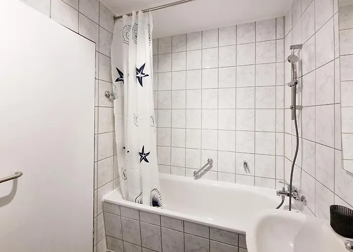 Charmante 1-zimmer In Winzerla Apartment